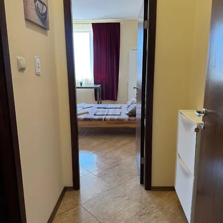 Vp Sunny Sea Palace Apartman *